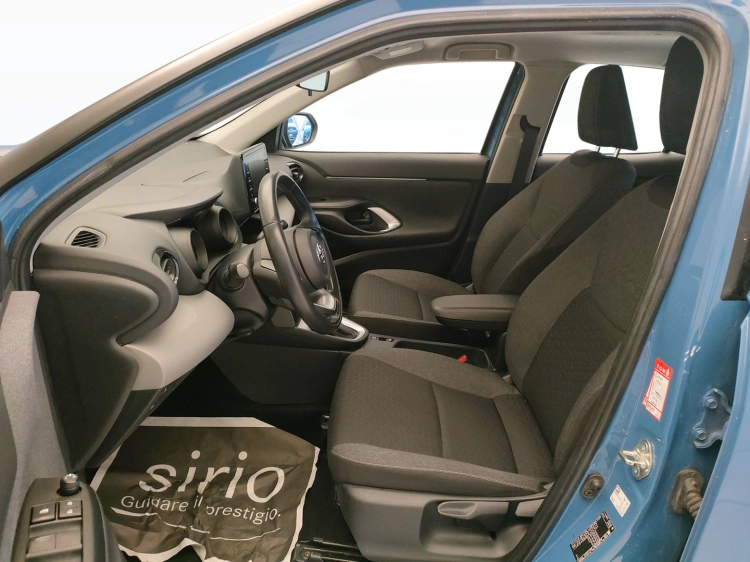 14 - Toyota Yaris Cross Yaris Cross 1.5h Active fwd 116cv e-cvt