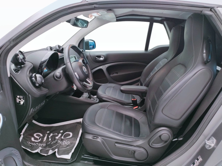 13 - smart fortwo Fortwo Cabrio eq Prime 22kW