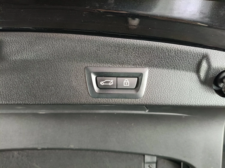 16 - BMW Serie 4 420d Gran Coupe Msport auto