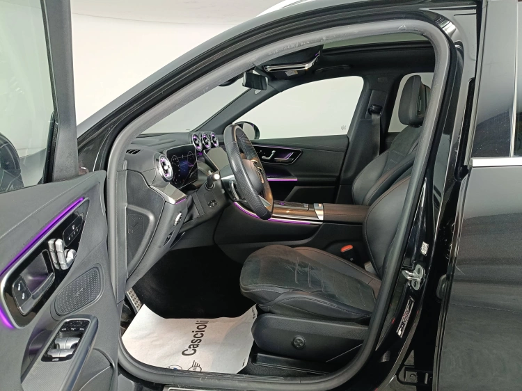 1 - Mercedes-Benz GLC 220 d AMG Premium Plus 4matic auto