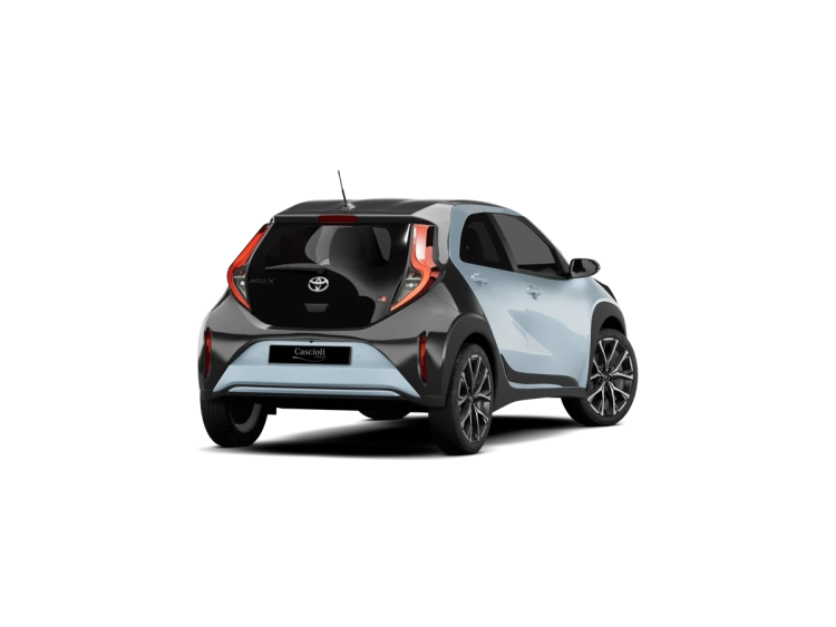 5 - Toyota AYGO X AYGO X 10B MT ACTIVE MY24