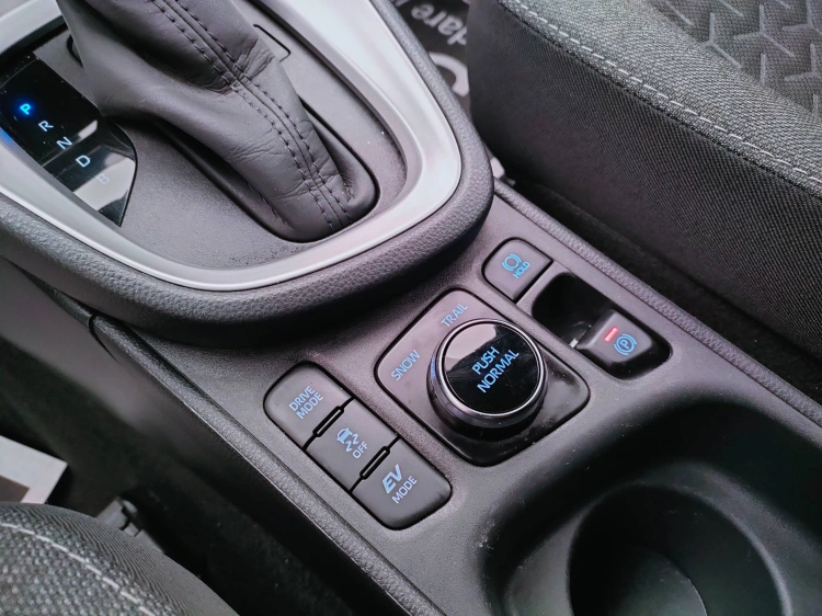 13 - Toyota Yaris Cross Yaris Cross 1.5h Trend awd-i 116cv e-cvt