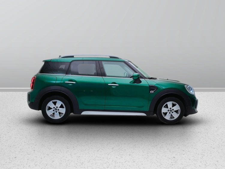 7 - MINI Countryman Mini Countryman 1.5 One D Business auto