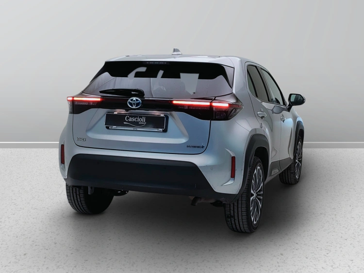 6 - Toyota Yaris Cross Yaris Cross 1.5h Lounge fwd 116cv e-cvt