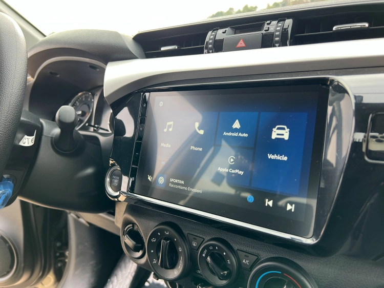 19 - Toyota Professional Hilux HILUX 2.4D A DC 4WD CMF MY24