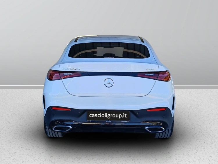 4 - Mercedes-Benz GLC Coupe 300 d AMG Line Advanced Plus 4matic auto