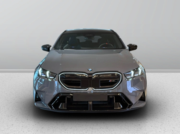 2 - BMW M M5 M5 Touring