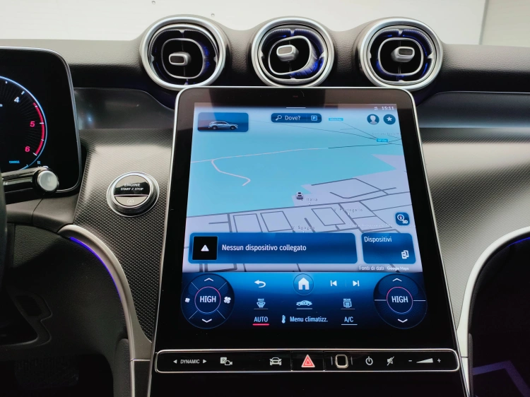 12 - Mercedes-Benz GLC 220 d Advanced Plus 4matic auto