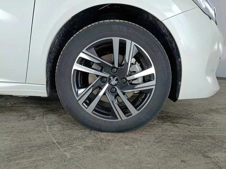 16 - Peugeot 208 208 1.5 bluehdi Allure s&s 100cv my20