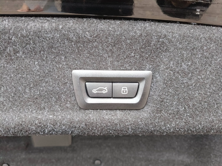 15 - BMW Serie 3 320d mhev 48V xdrive MSport Pro auto