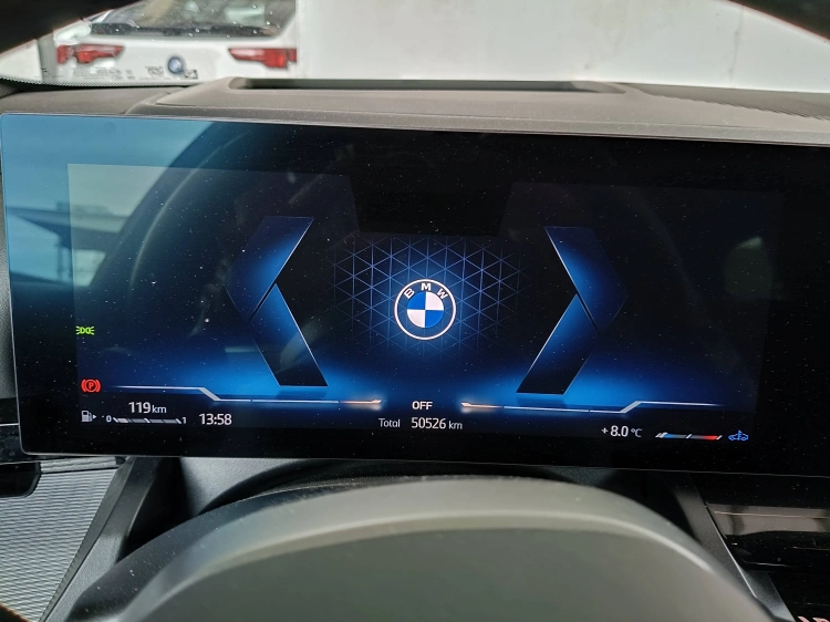 12 - BMW Serie 5 520d Touring 48V xdrive MSport auto