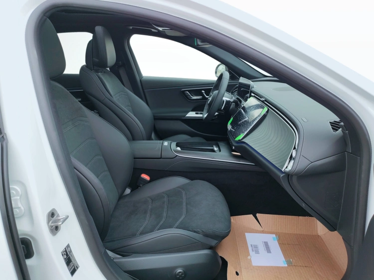 7 - Mercedes-Benz Classe E 220 d 4MATIC