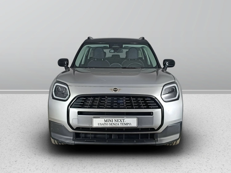 2 - MINI Countryman Mini Countryman 2.0 48V D Classic auto