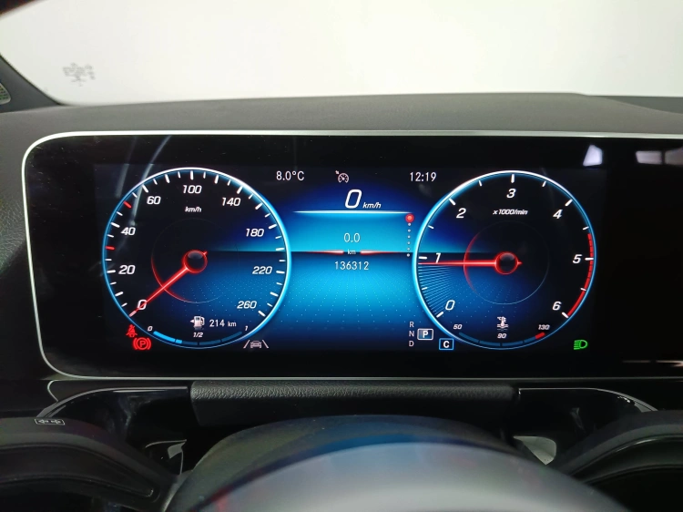 12 - Mercedes-Benz Classe B - W247 2018 - B 180 d Premium auto