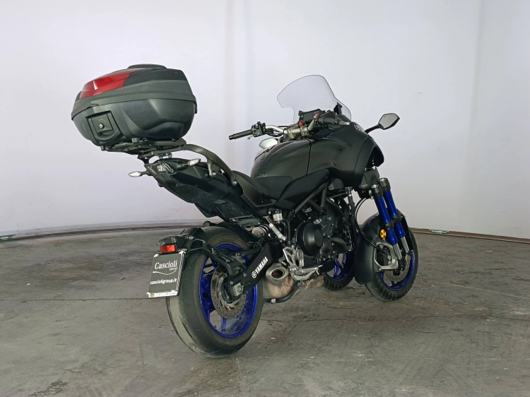 3 - Yamaha Niken Niken 850