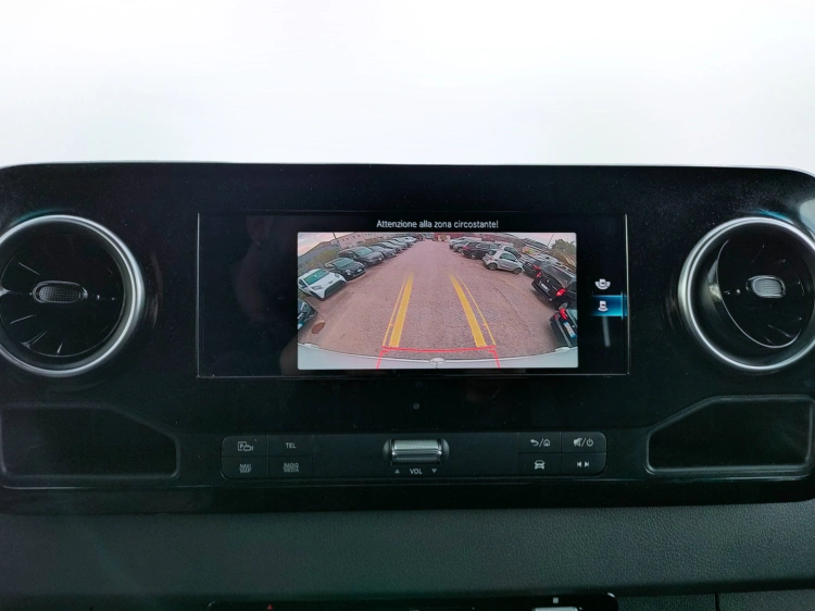 15 - Mercedes Vans Sprinter 315 2.0 cdi F 32/33 fwd H1 9G-tronic