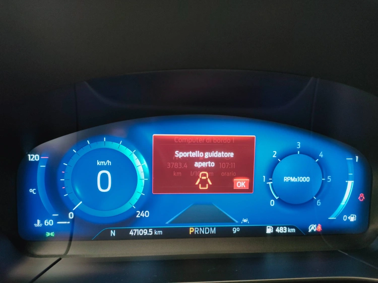 16 - Ford Kuga Kuga 2.0 ecoblue ST-Line 2wd 120cv auto