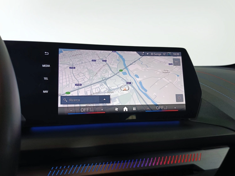 13 - BMW Serie 1 118d MSport auto