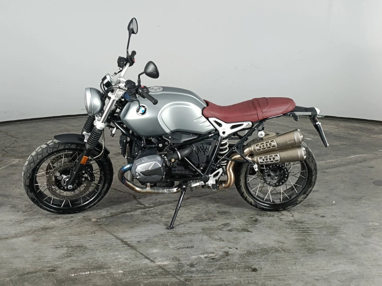 5 - BMW Motorrad nineT 
