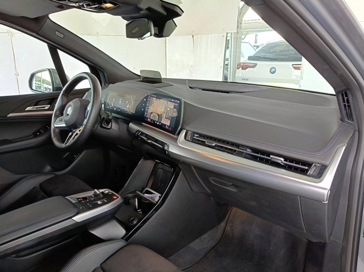 10 - BMW Serie 2 218d Active Tourer Msport auto