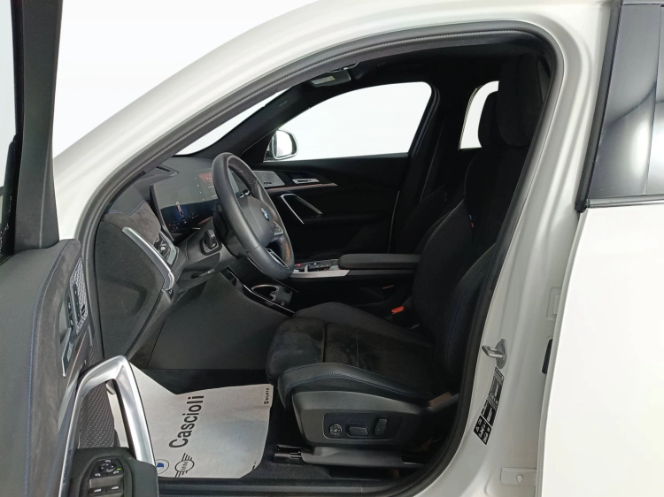 8 - BMW X2 X2 xdrive 20d 48V MSport Pro auto