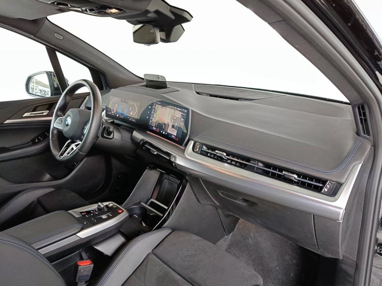 10 - BMW Serie 2 218d Active Tourer Msport auto