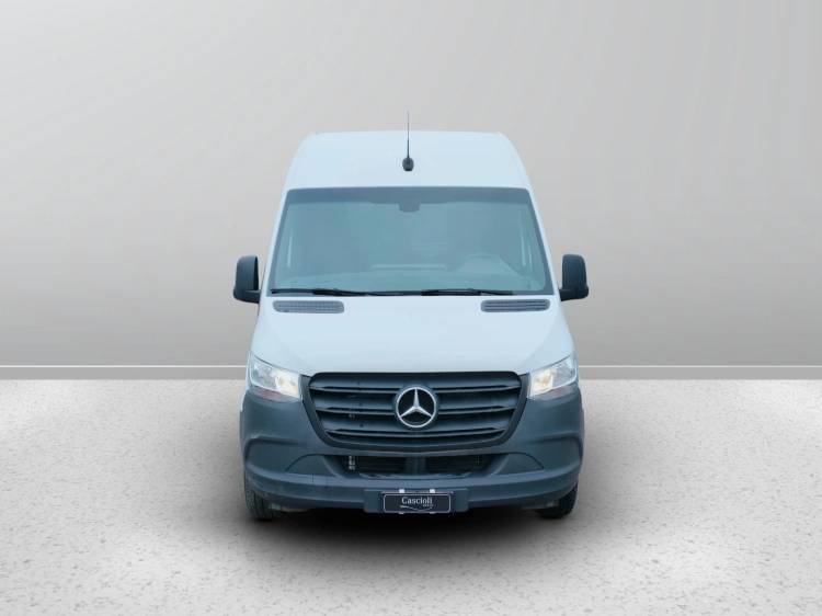 2 - Mercedes Vans Sprinter 311 2.0 cdi F 39/35 fwd H2