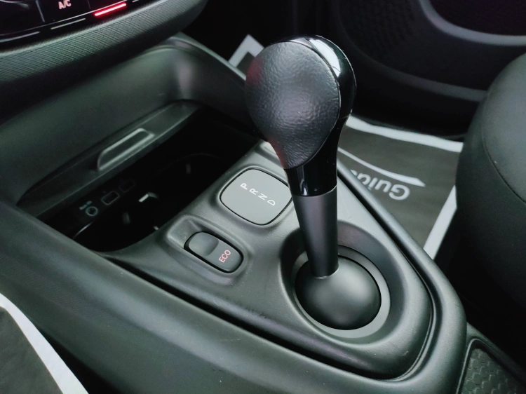 13 - smart fortwo Fortwo eq Passion 22kW