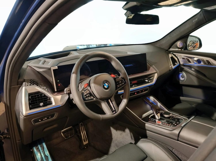 5 - BMW XM BMW XM Label