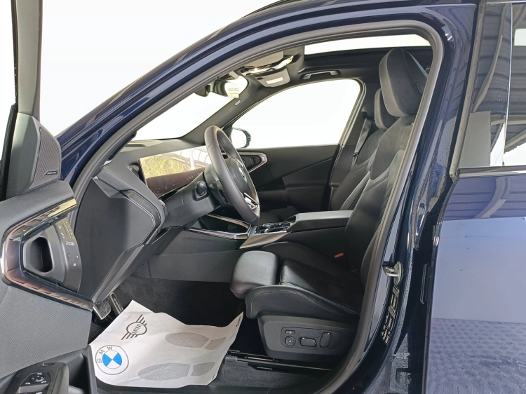 8 - BMW X3 BMW X3 40d xDrive