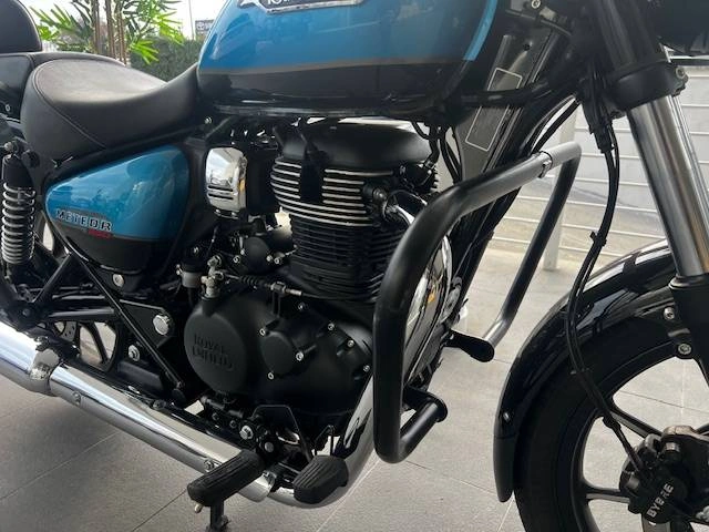 3 - Royal enfield Meteor Meteor 350 Supernova Abs E5