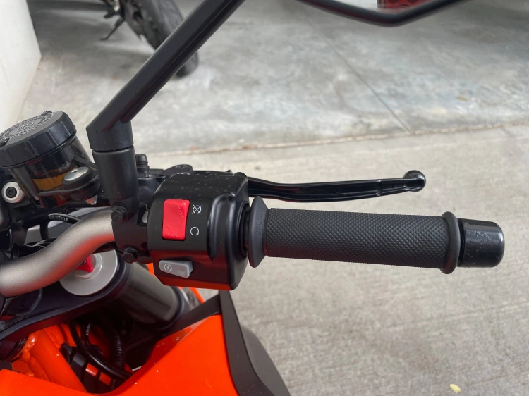 6 - Ktm Duke 1290 Super Duke R