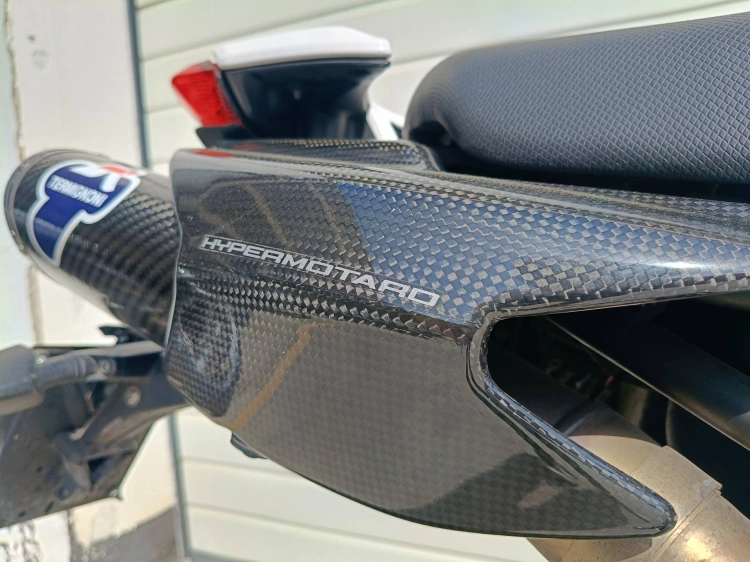 8 - Ducati Hypermotard Hypermotard 1100 Evo SP