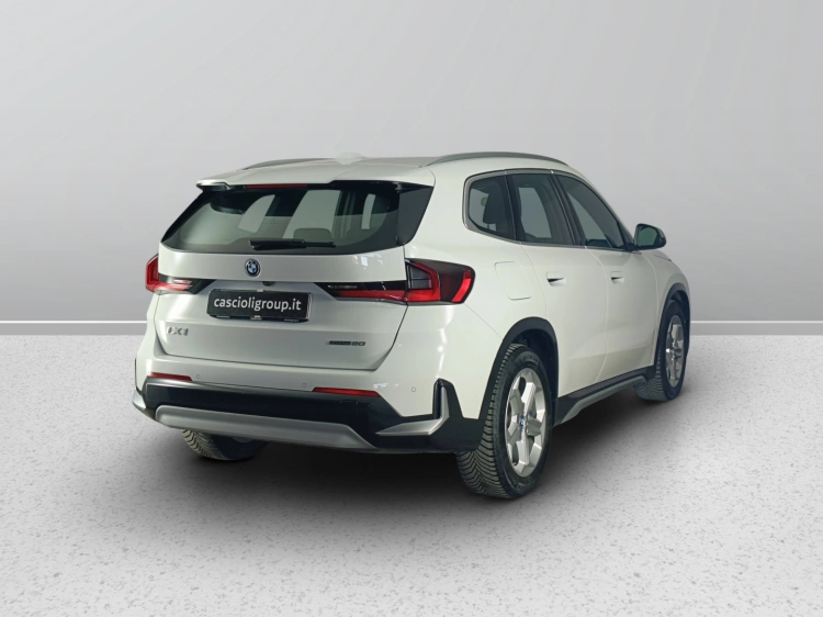 4 - BMW X1 X-LINE PLUS