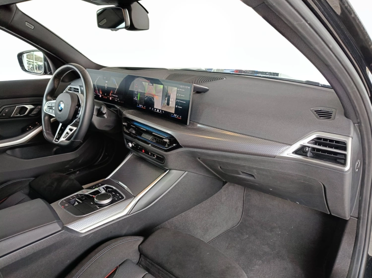 10 - BMW Serie 3 320d Touring mhev 48V Msport xdrive auto