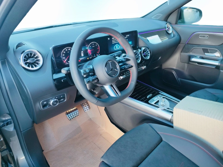 9 - Mercedes-Benz GLA 200 d automatic