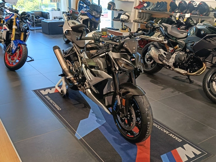 1 - BMW Motorrad R M 1000 R