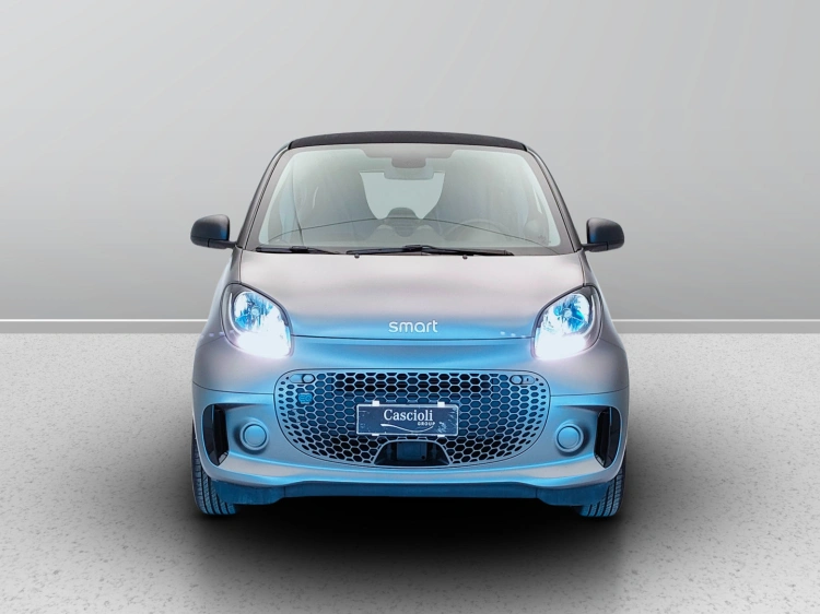 2 - smart fortwo Fortwo eq Passion 4,6kW