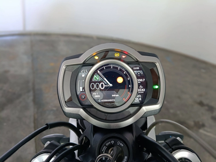 9 - Triumph Scrambler Scrambler 1200 XE Abs my24