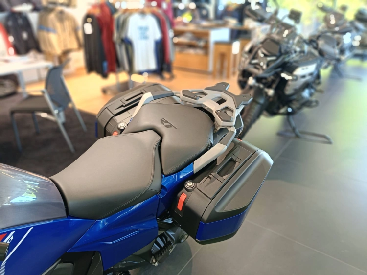 6 - BMW Motorrad RT R 1300 RT