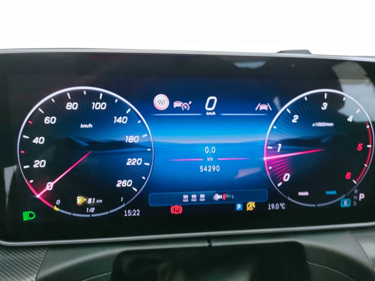 18 - Mercedes-Benz Classe C SW 220 d mhev AMG Line Advanced Plus 4matic 200cv auto