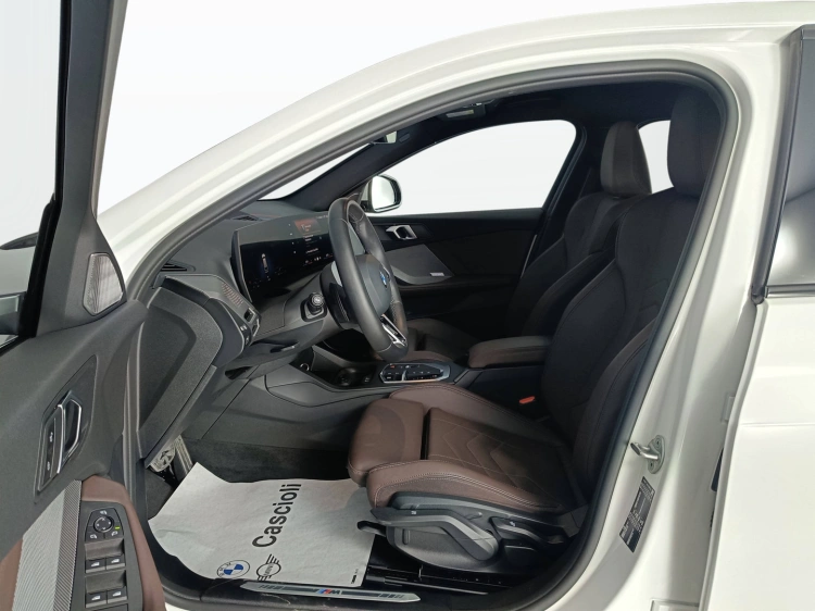 8 - BMW Serie 1 120d 48V MSport Pro auto