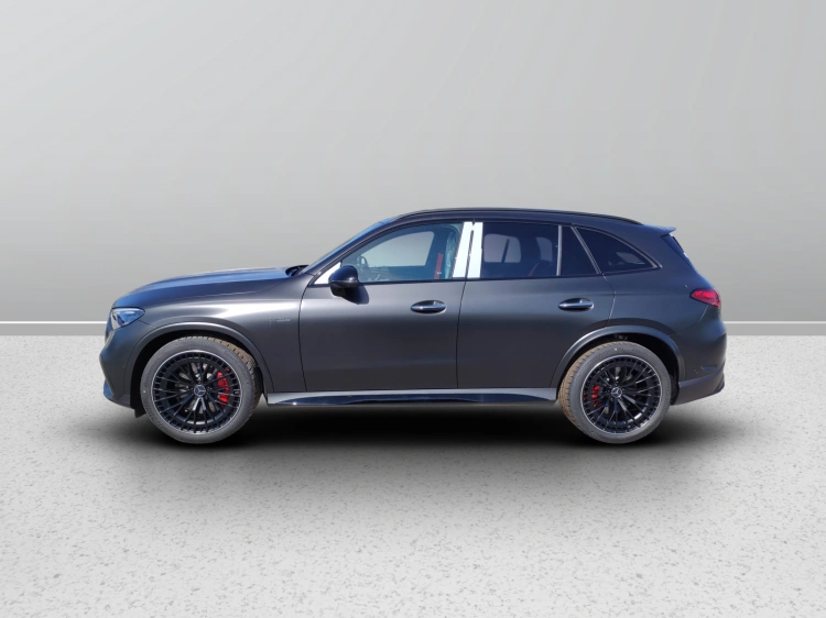 3 - Mercedes AMG GLC Mercedes-AMG GLC 43 4MATIC
