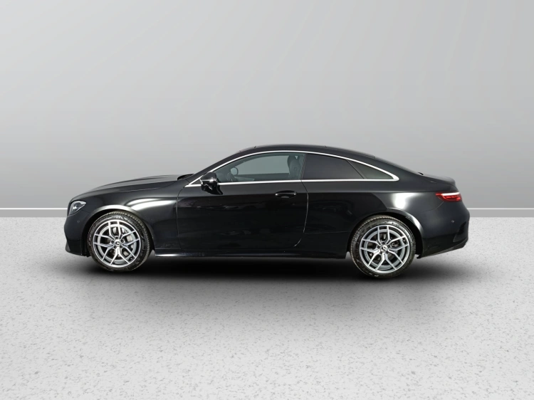 6 - Mercedes-Benz Classe E Coupe 220 d Premium Plus 4matic auto my20