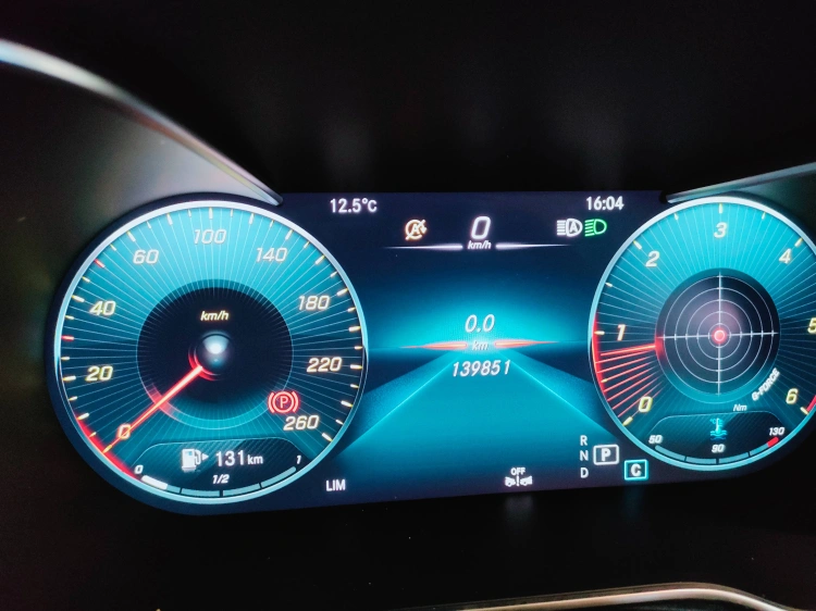 15 - Mercedes-Benz GLC Coupe 220 d Premium 4matic auto