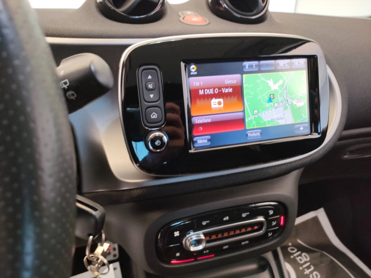 11 - smart fortwo Fortwo 1.0 Passion 71cv twinamic