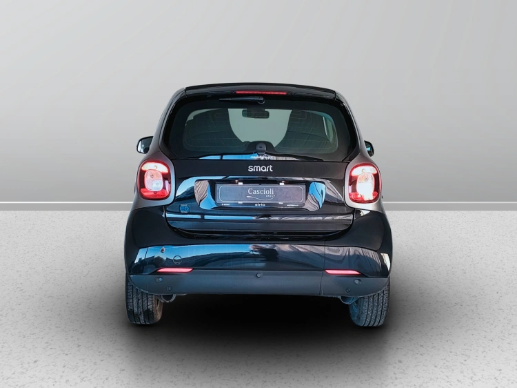 4 - smart fortwo Fortwo eq Passion 22kW