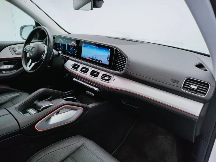 9 - Mercedes-Benz GLE 400 d Premium 4matic auto