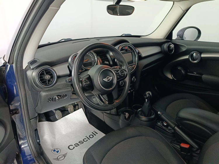 7 - MINI One Mini 1.5 One D Business 3p