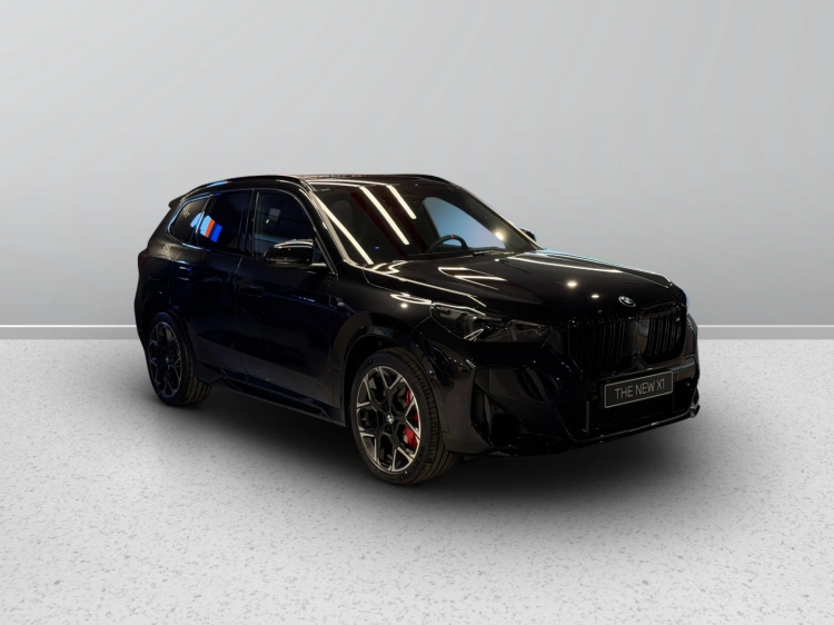 11 - BMW X1 M BMW X1 M35i xDrive